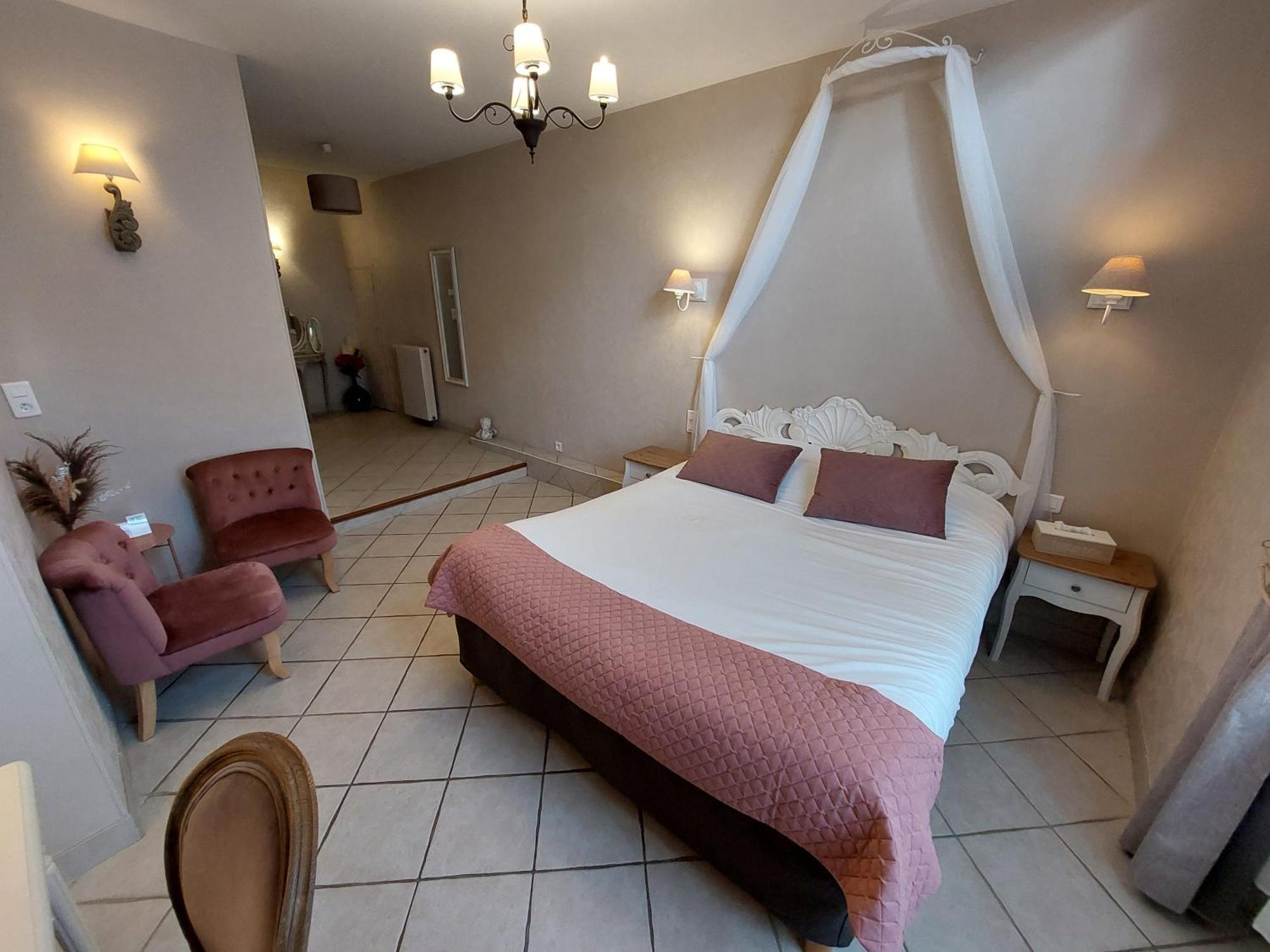 Logis Hotel Le Prince Noir Sérignac-sur-Garonne المظهر الخارجي الصورة