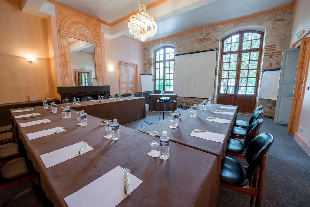 Logis Hotel Le Prince Noir Sérignac-sur-Garonne المظهر الخارجي الصورة